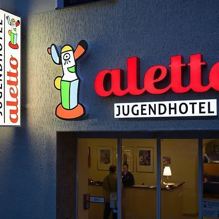 Acama & Schoeneberg ベルリン