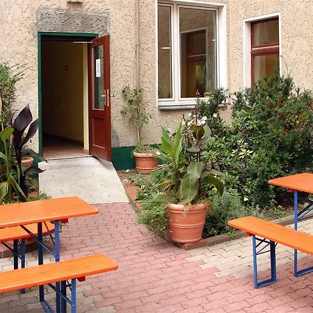 Acama & Schoeneberg ホテル