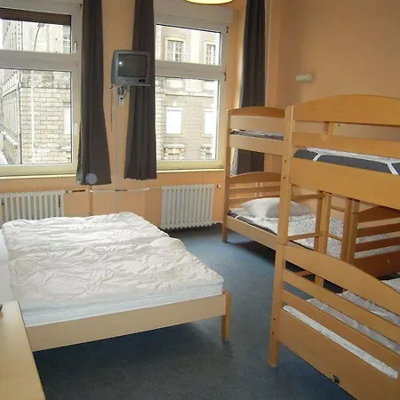 ホテル Acama & Schoeneberg