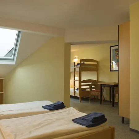 Acama & Schoeneberg Hotel 2*