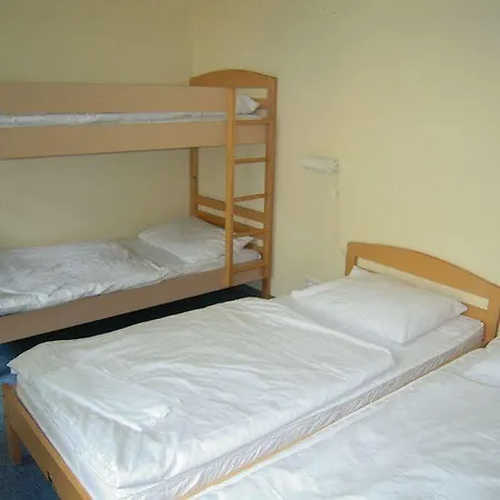 Acama & Schoeneberg Hotel 2*