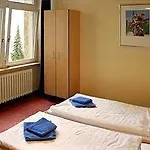 Hotel Acama & Schoeneberg 2*