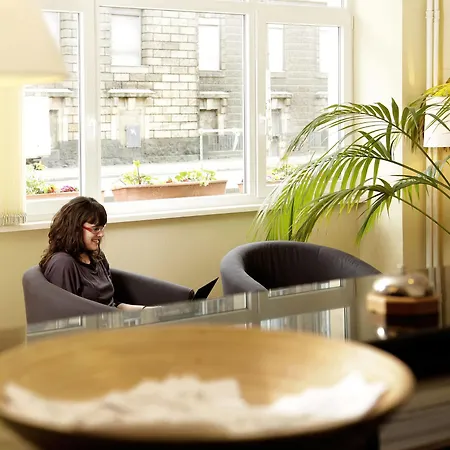 호텔 Acama & Schoeneberg 2*